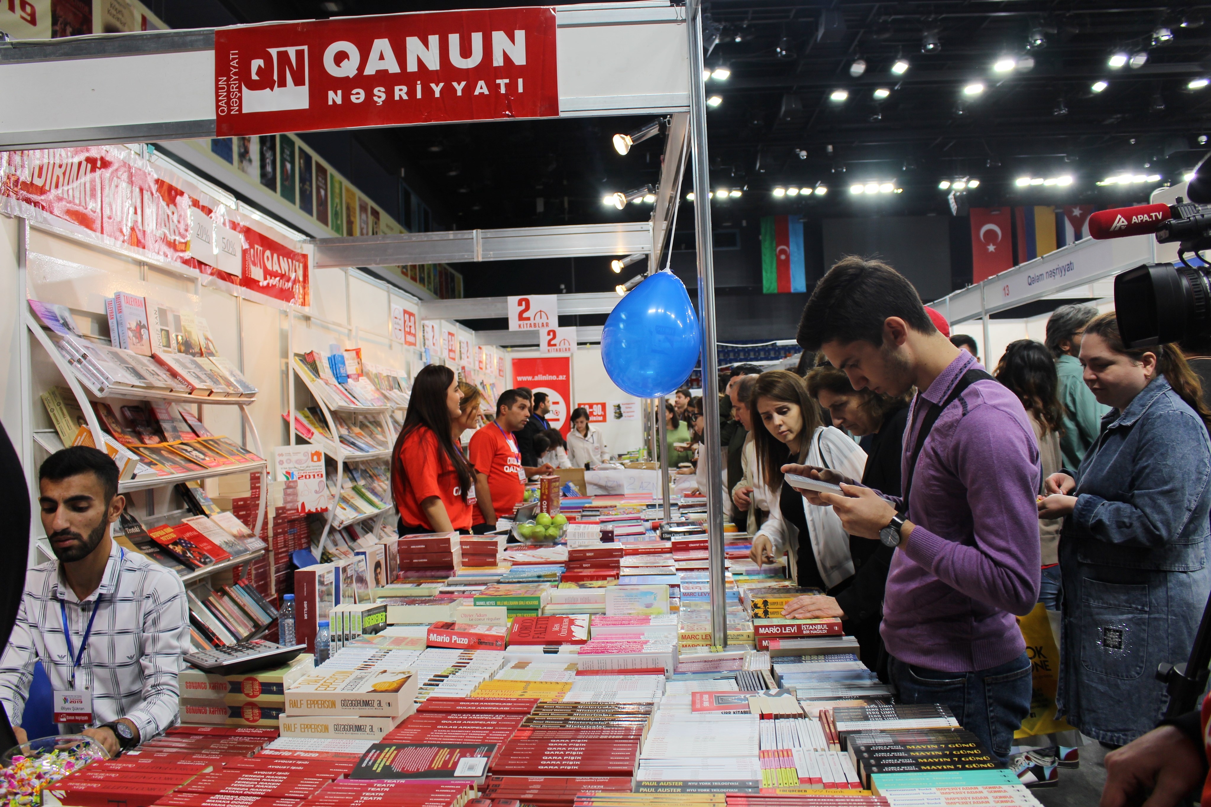 Bakıda böyük kitab bayramı Bakıda böyük kitab bayramı
